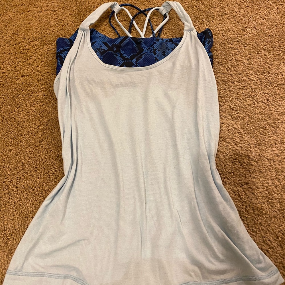 Lululemon tank with built in bra